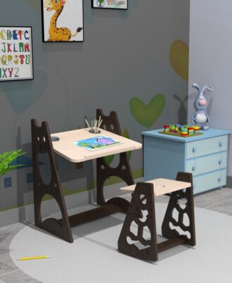 Kids table and seat